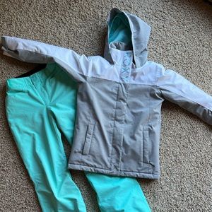 Roxy girl jacket and snowpants